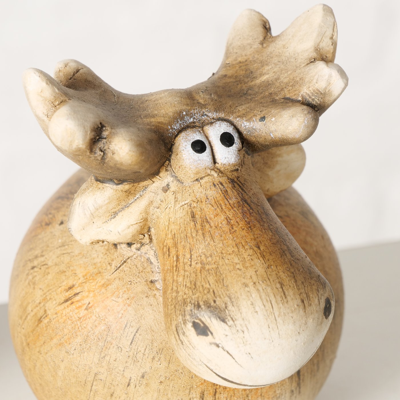 Figur Melvin Elch sortiert