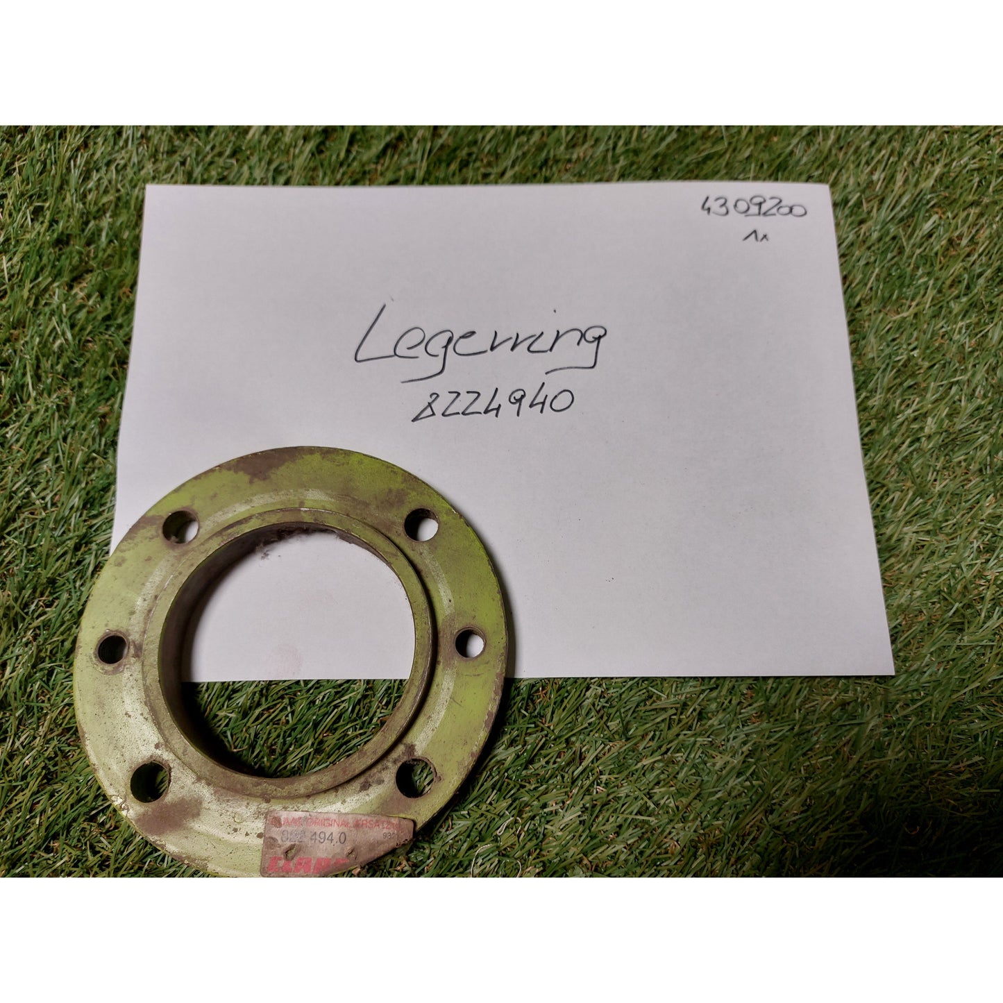 Claas Lagerring Ori. 8224940