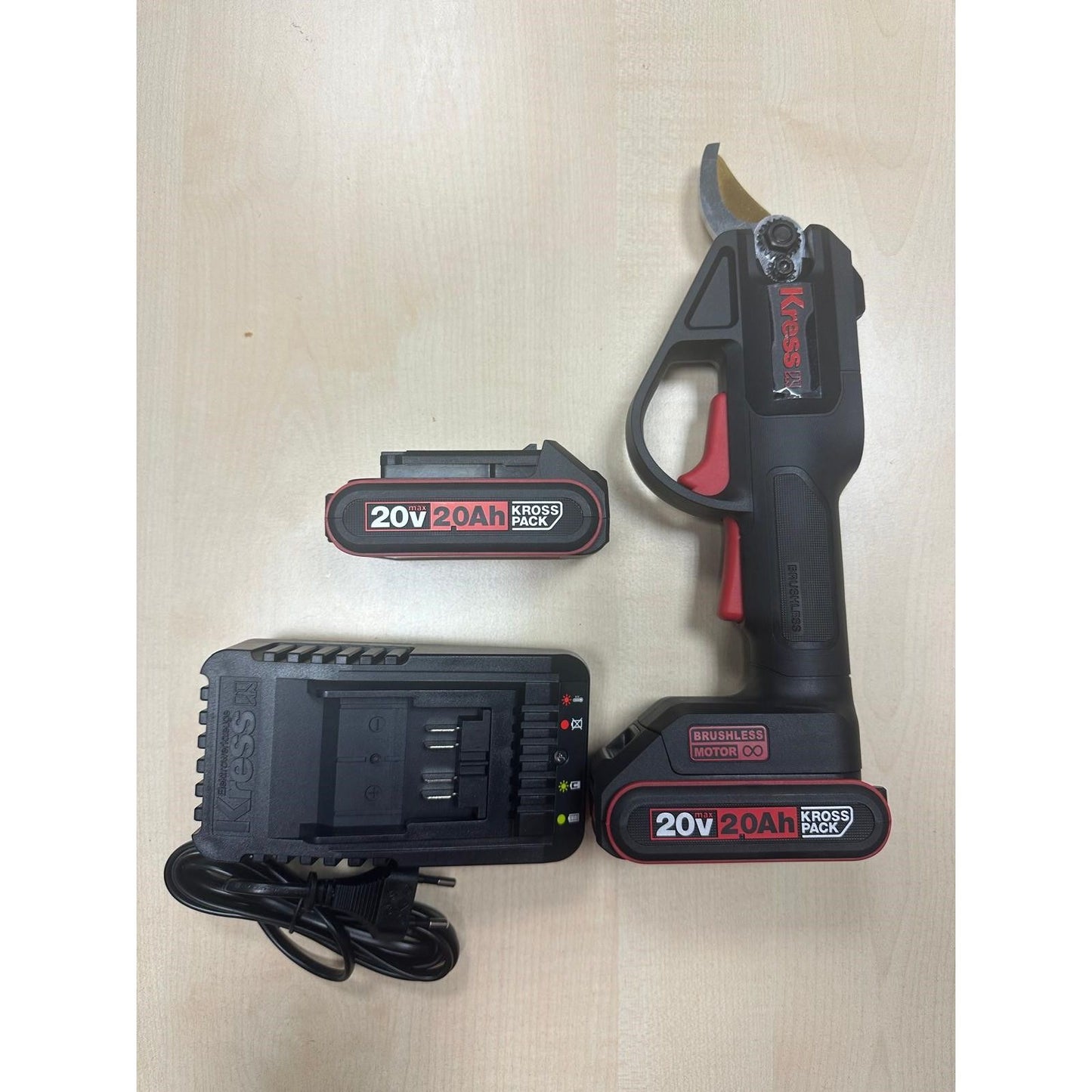 KRESS KG340.9 20 V 25 mm Akku-Baumschere inkl.2 Akkus + 1 Ladegerät
