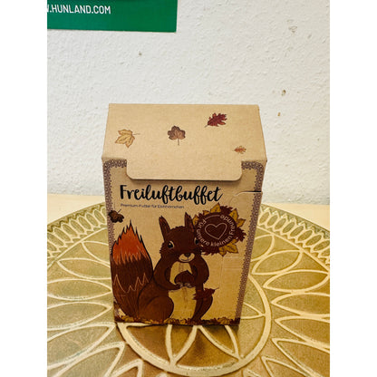 Eichhörnchen-Futter inkl. Futterstation