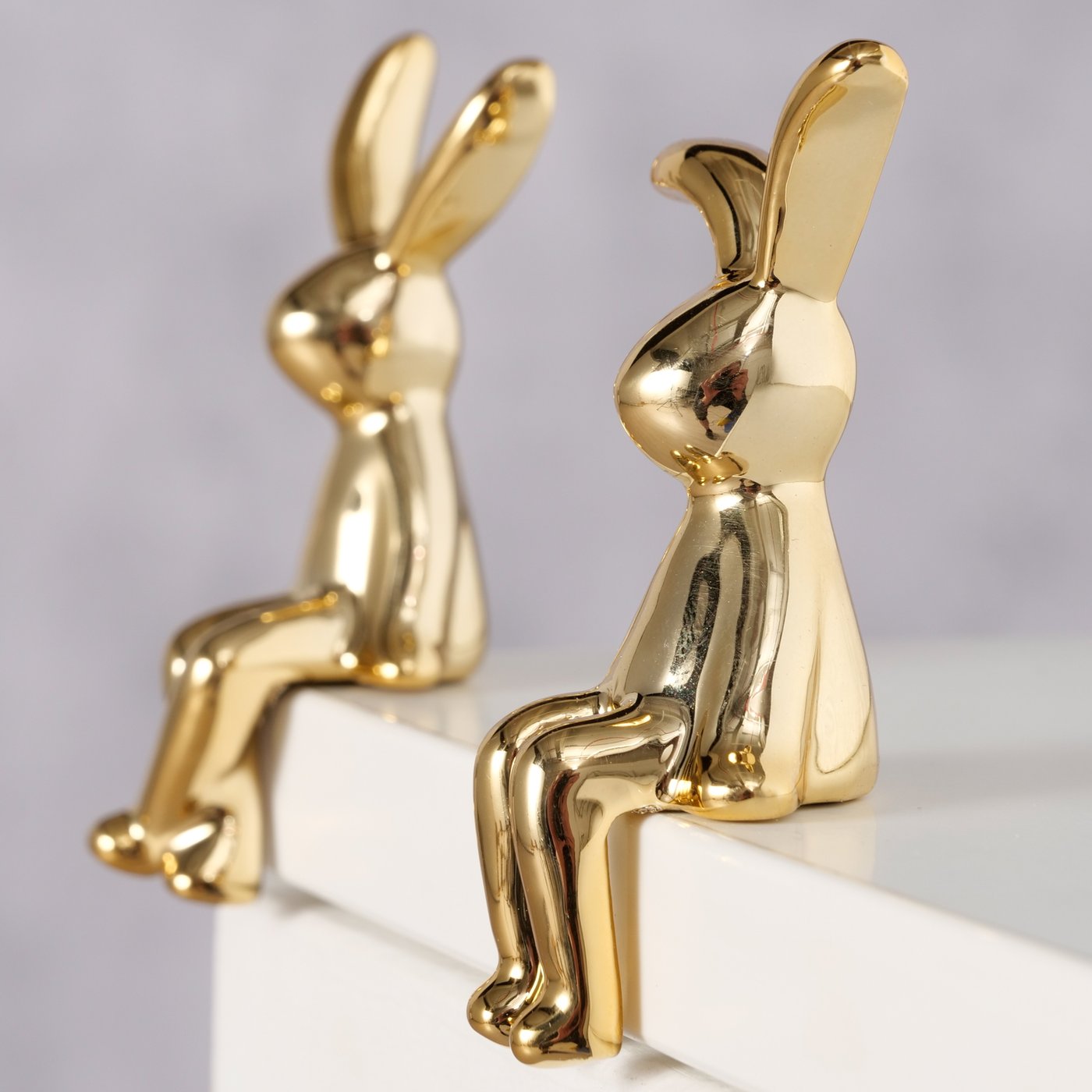 Kantenhocker Hase "Avin" goldfarbig in zwei Varianten
