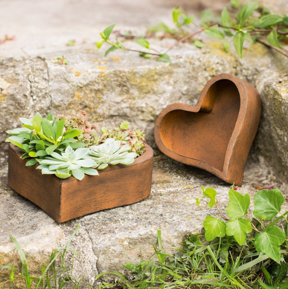 2 Pflanzer im Set Rostoptik Herz Innenschale Blumentopf Haus Garten Terrasse 
